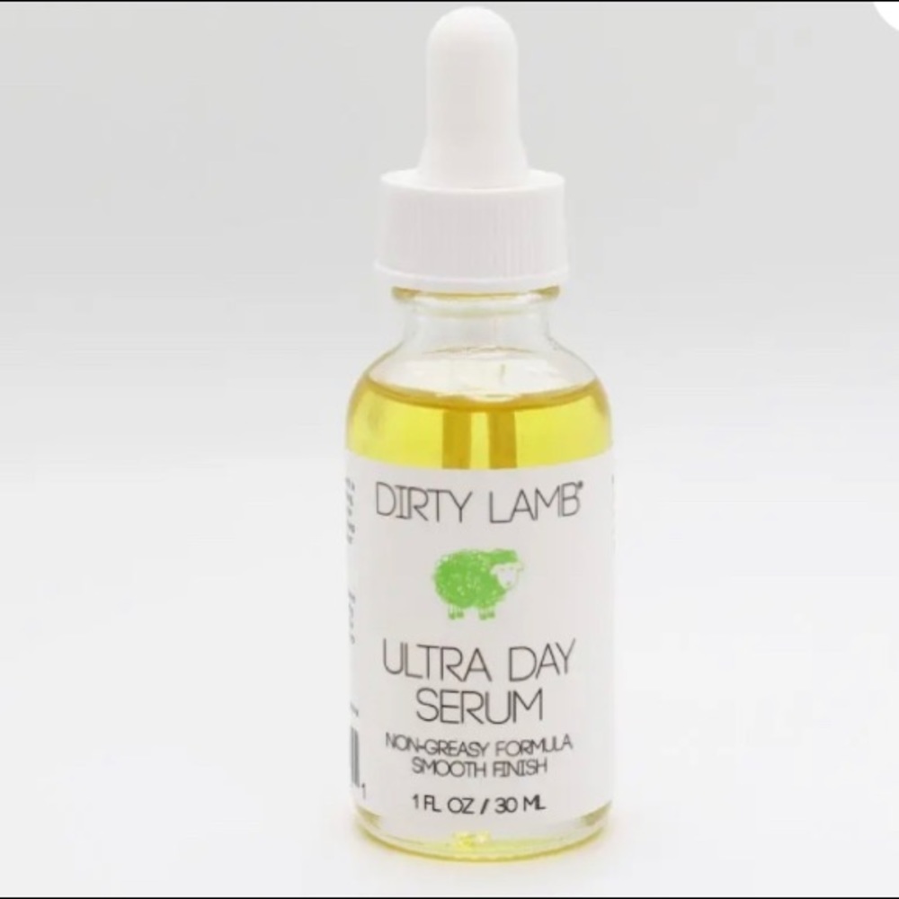 Dirty Lamb Day Serum, hydrating and refreshing. Brand New and Sealed.